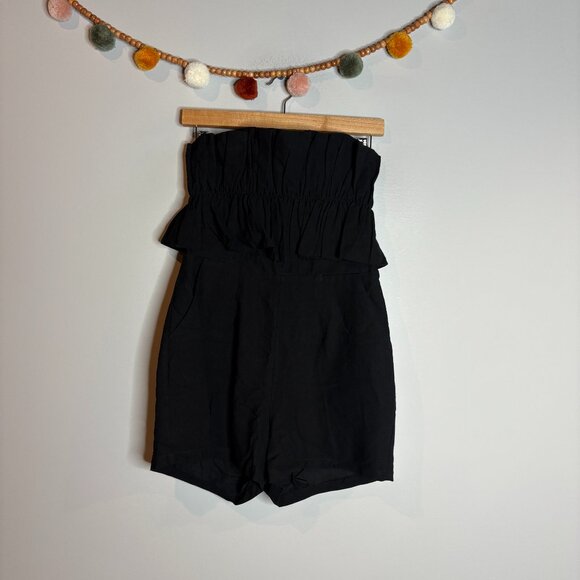 NWT Entro black strapless ruffle romper - Picture 2 of 6